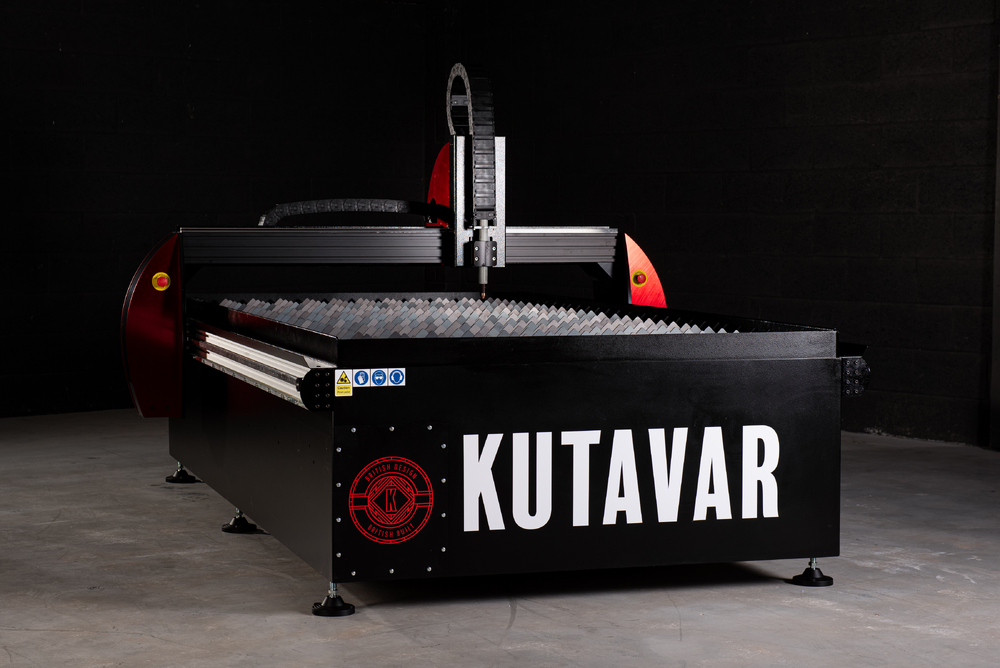 KUTAVAR Moorland Studios Shoot Plasmaschneidmaschine